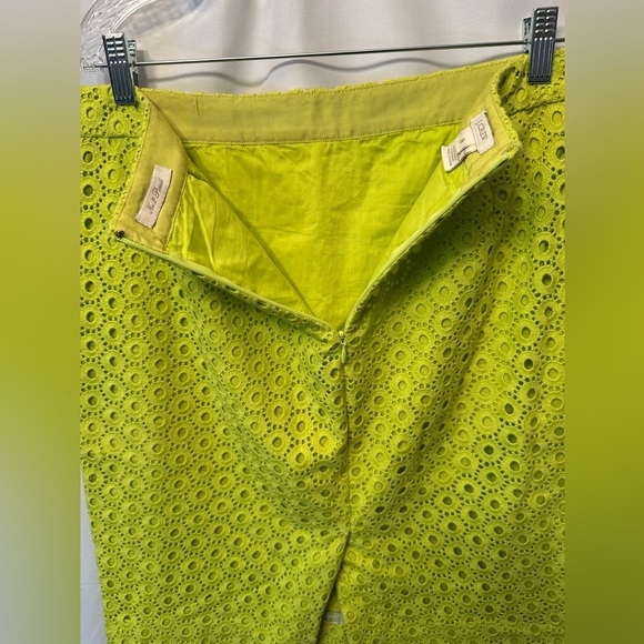 J. Crew Kiwi Green Eyelet No. 2 Pencil Skirt Size 8 Zip Back Clasp - Picture 9 of 11